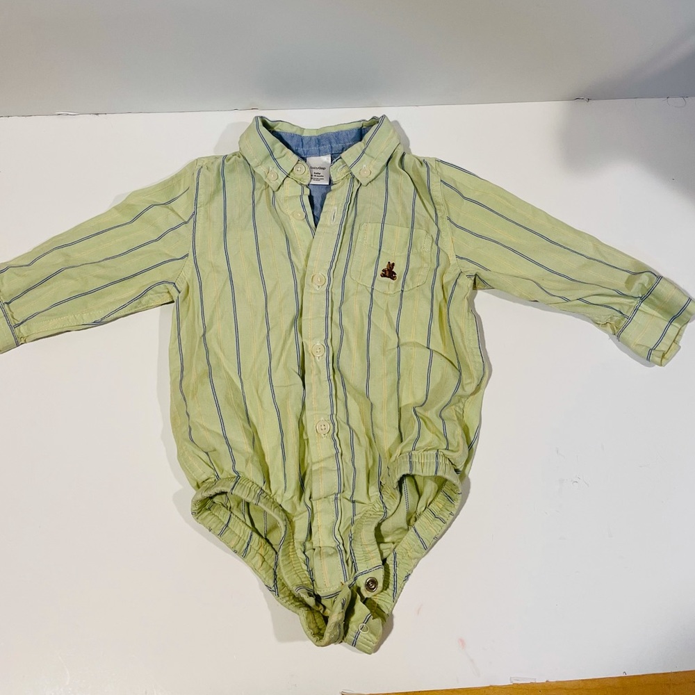 Baby Gap Long Sleeve Green Bodysuit Button Down